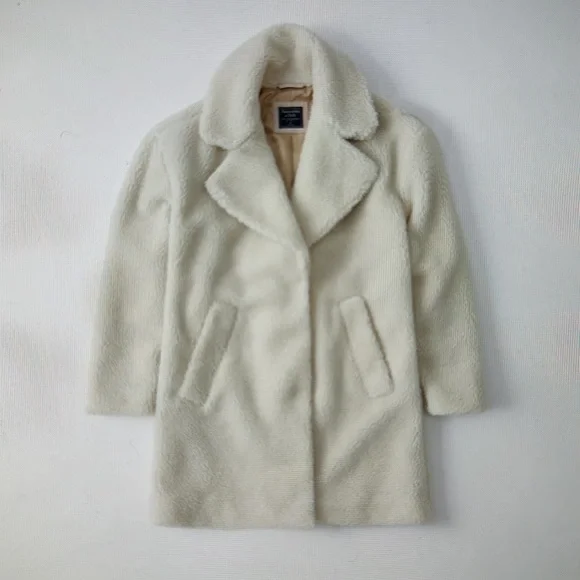 Abercrombie teddy coat